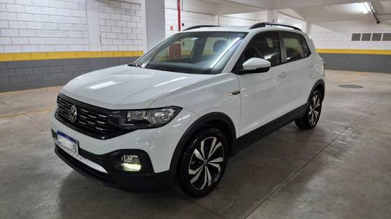 VOLKSWAGEN T-CROSS 1.0 200 TSI TOTAL FLEX COMFORTLINE AUTOMÁTICO VOLKSWAGEN T-CROSS 1.0 200 TSI TOTAL FLEX COMFORTLINE AUTOMÁTICO